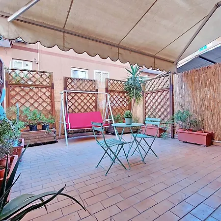 Apartman Vatican With Cute Terrace